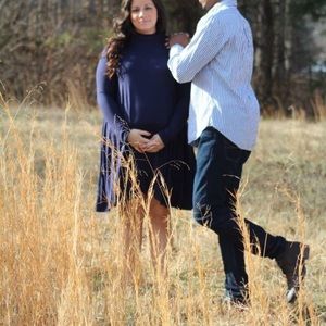 Women's maternity dress size Large